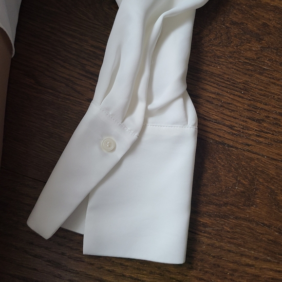 NWT Zara Elegant White Women's Blouse Size L cropped - Picture 3 of 12